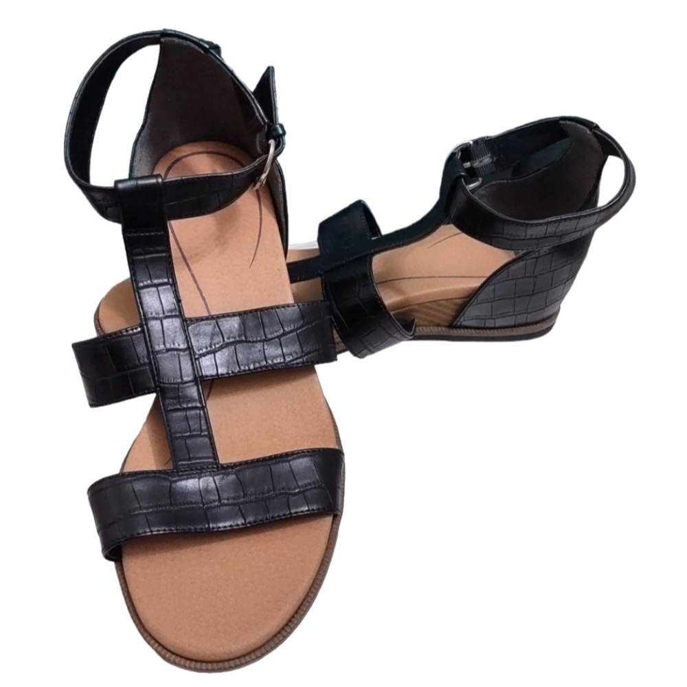 NWOB Dr Scholl's Free Spirit Sandals Size 9M